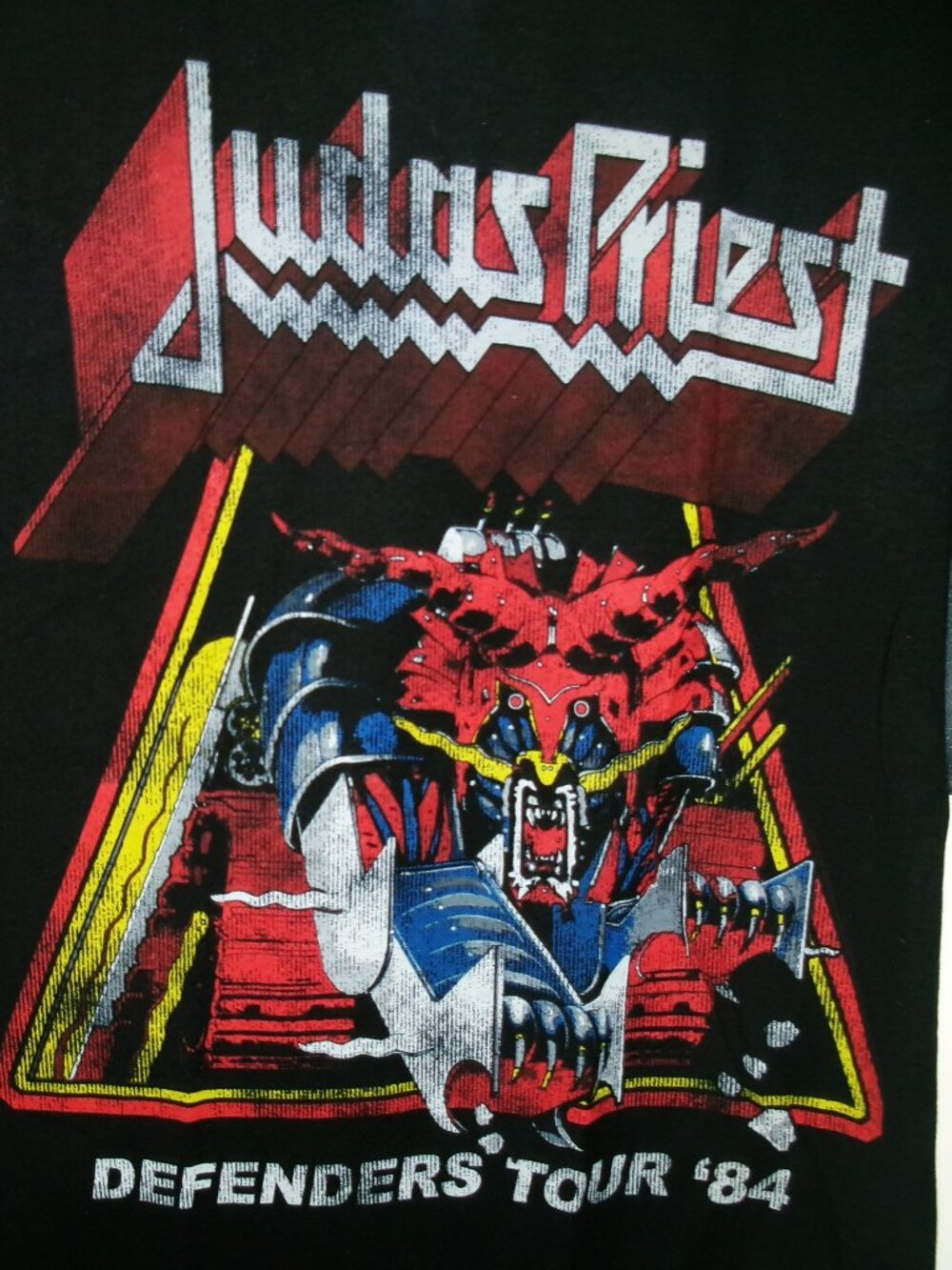 judas priest defenders tour 1984 small unisex tee - uk hard rock metal halford